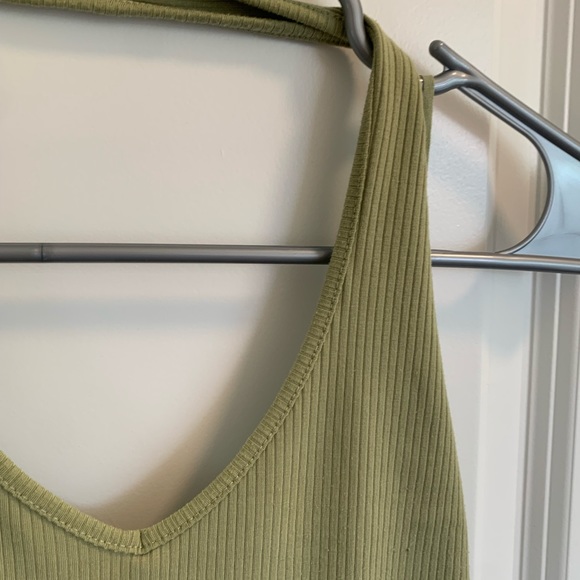 american eagle green halter top - Picture 2 of 5